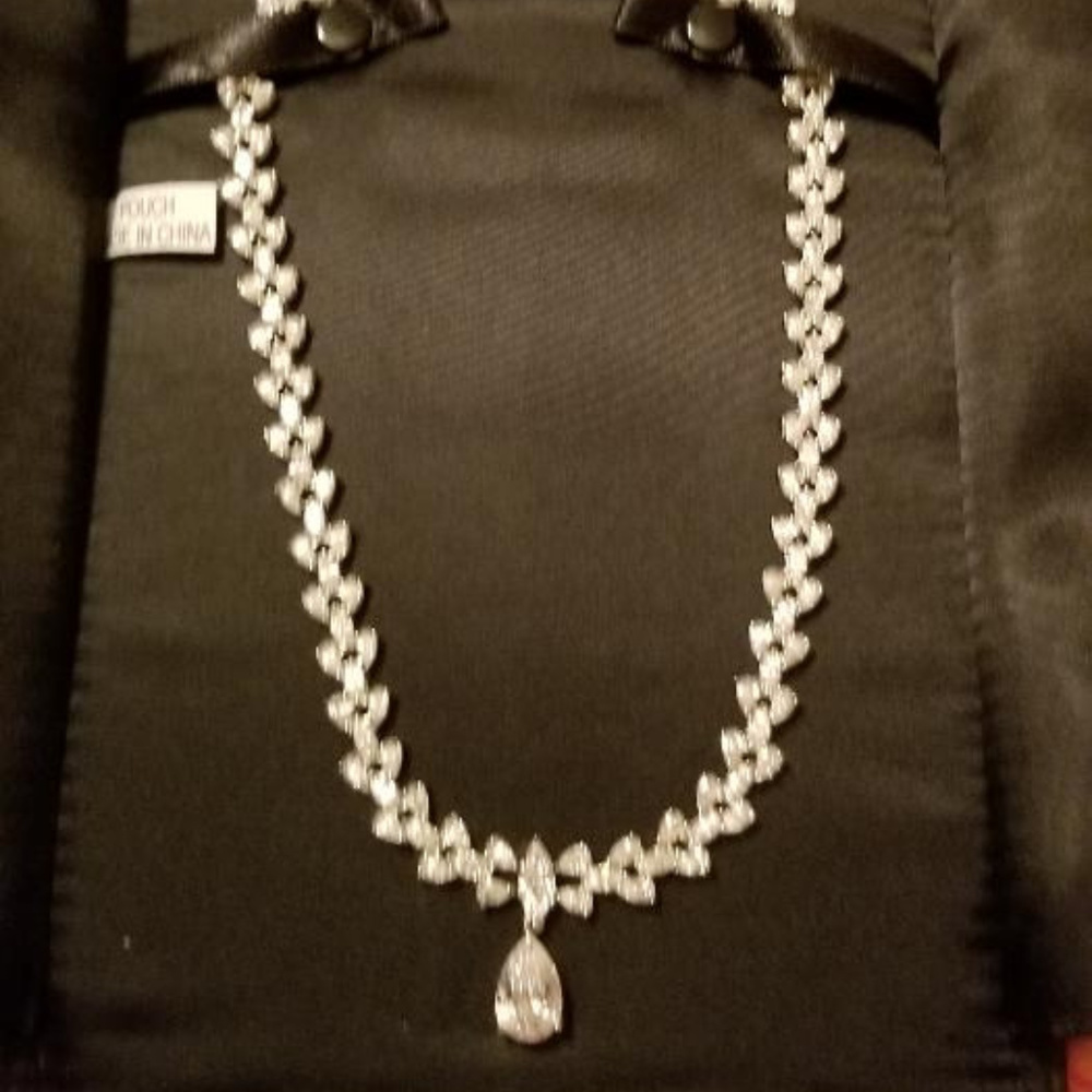 Jewels by Park Lane Necklace